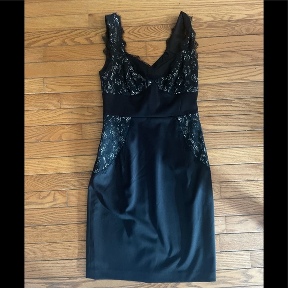 TED BAKER BLACK LACE DETAILED DRESS SZ US 4 PR TED SZ 1 - Picture 2 of 8